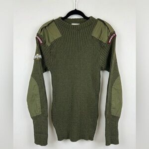 Vintage British Army Parachute Regiment Ribbed Wool Sweater Size 112cm Mens L/XL